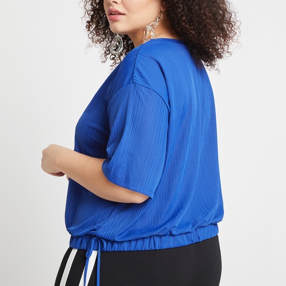 New ELOQUII Striped Blouson Top (Plus Size)
BLUE - Picture 3 of 3